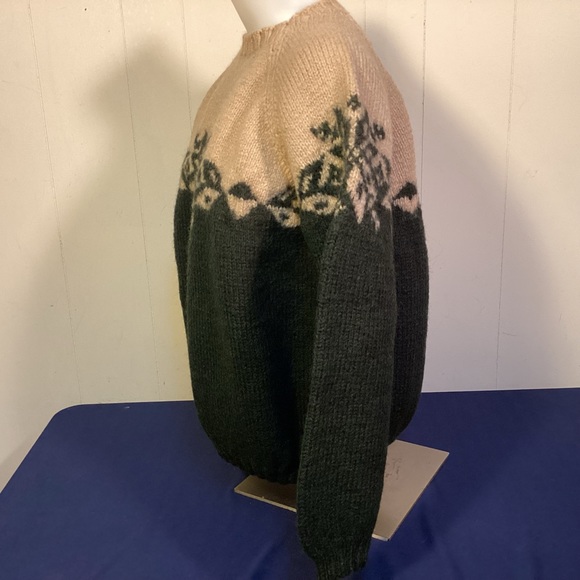 J. Crew womens Hand Knit Wool Sweater size Large - Picture 6 of 6